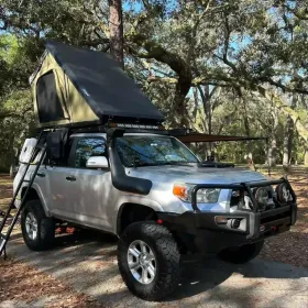 Naturnest Polaris 2 Triangle Roof top tent